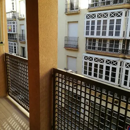 Impecable Apartamento En El Centro De * غرناطة